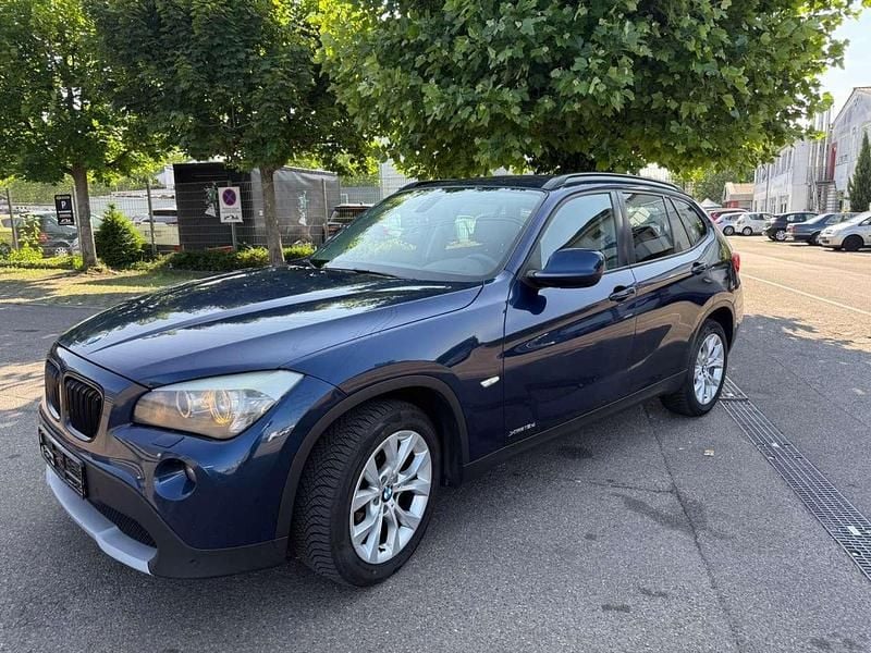 Gebraucht BMW X1 143 PS (105 kW) 2012 Tiefseeblau metallic SUV