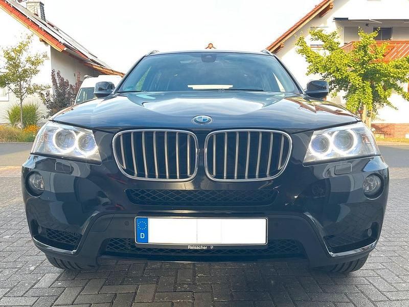 Schwarz Gebraucht 2013 BMW X3 Sport Line SUV | 22.500 € (Teuer) - Bild 1/4