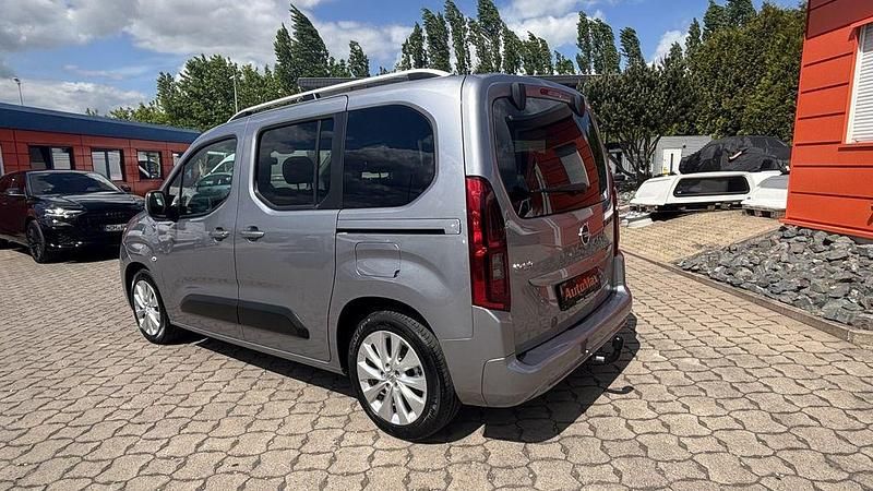 Gebraucht Opel Combo Life 110 PS (80 kW) 2019 Silber/grau Van / Kleinbus
