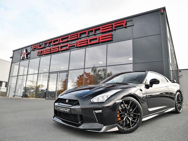 Phantom black metallic Gebraucht 2017 Nissan GT-R Prestige Coupé | 138.890 € - Bild 1/4