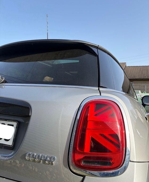 Gebraucht Mini Cooper Classic 136 PS (100 kW) 2023 Silber Kleinwagen