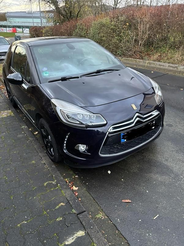 Gebraucht Citroën DS3 So Chic 110 PS (80 kW) 2015 Schwarz Kleinwagen