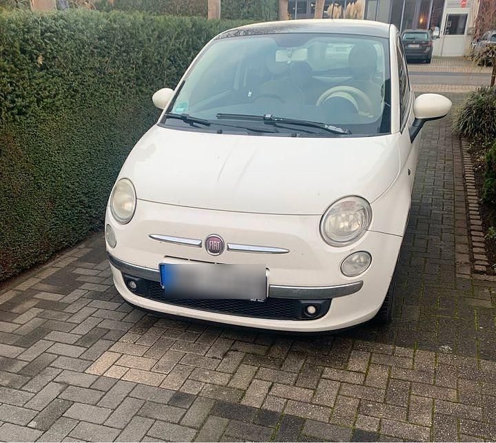 Beige Gebraucht 2011 Fiat 500 Lounge Kleinwagen | 4.800 € (Teuer) - Bild 1/4
