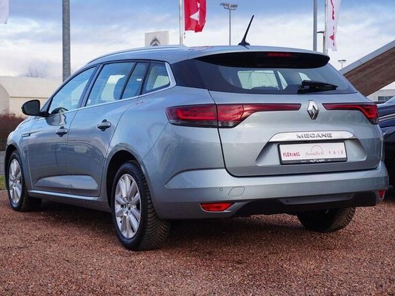 Gebraucht Renault Mégane IV 140 PS (102 kW) 2021 Grau Limousine