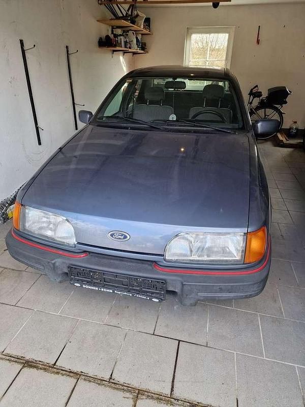 Gebraucht Ford Sierra 101 PS (74 kW) 1989 Grau Limousine