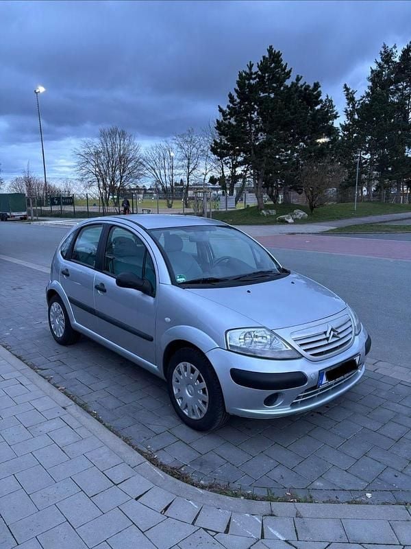Gebraucht Citroën C3 73 PS (53 kW) 2005 Silber Limousine
