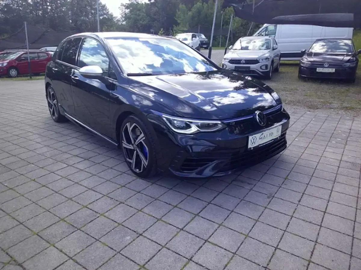 Gebraucht VW Golf VIII R 320 PS (235 kW) 2022 Deep black perleffekt Limousine