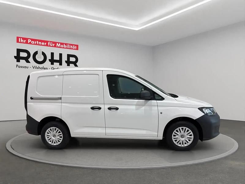 Neu VW Caddy Comfortline 102 PS (75 kW) 2025 Candyweiss Van / Kleinbus
