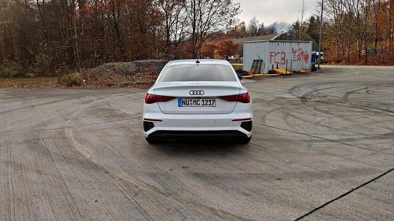 Gebraucht Audi A3 S-Line 150 PS (110 kW) 2020 Weiß Limousine