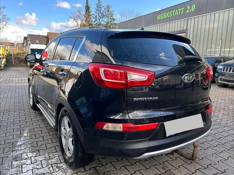Gebraucht Kia Sportage Vision 135 PS (99 kW) 2011 Schwarz SUV
