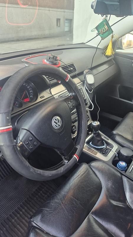 Gebraucht VW Passat 105 PS (77 kW) 2007 Silber Kombi