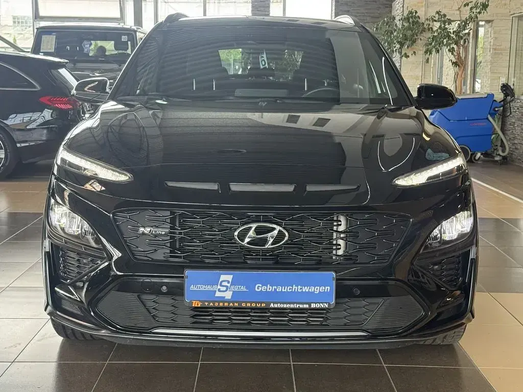Gebraucht Hyundai Kona N Line 199 PS (146 kW) 2023 Schwarz SUV