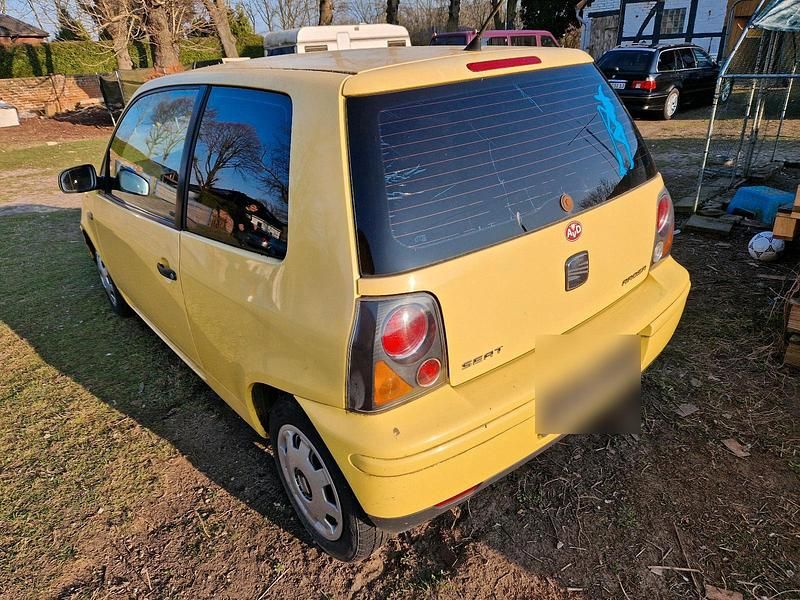 Second-hand Seat Arosa 65 CP (47 kW) 2004 Galben Hatchback