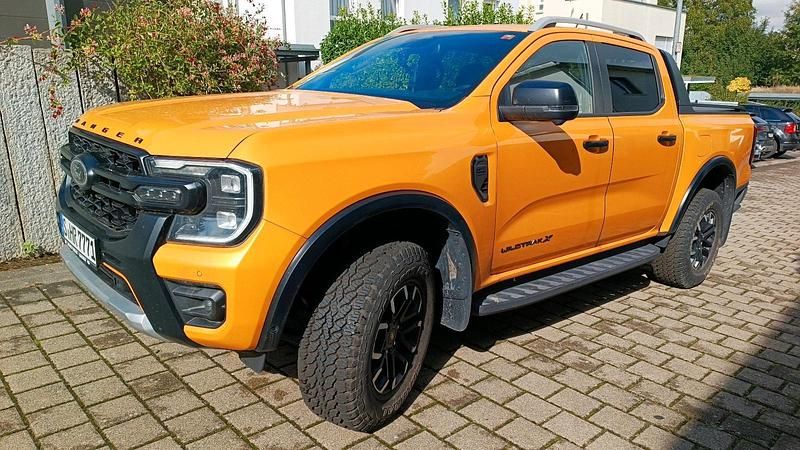 Orange Gebraucht 2024 Ford Ranger Wildtrack Abholung | 47.000 € (Etwas zu teuer) - Bild 1/4