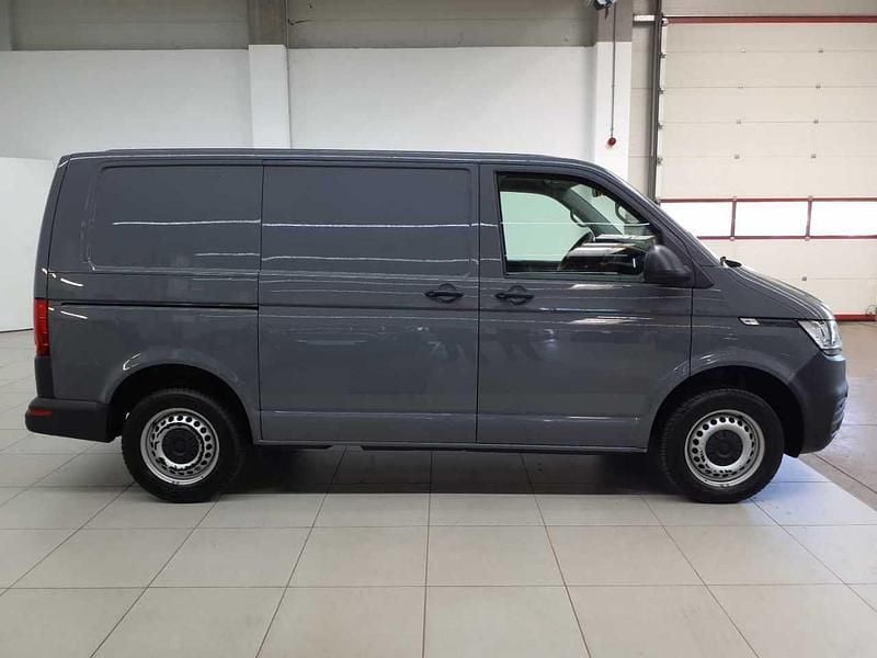 Gebraucht VW Transporter 150 PS (110 kW) 2021 Pure grey Van