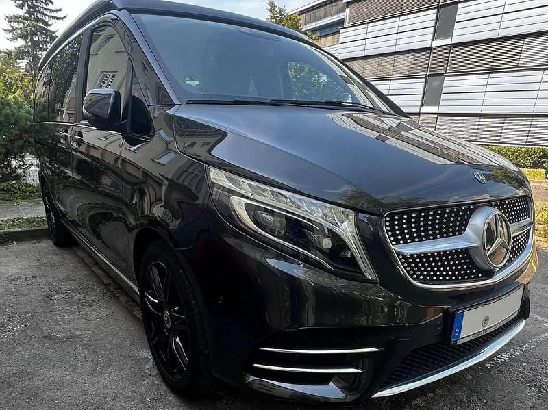 Grau Gebraucht 2019 Mercedes V300 Marco Polo Van / Kleinbus | 63.799 € (Teuer) - Bild 1/4
