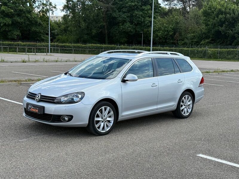 Reflexsilber metallic Gebraucht 2012 VW Golf VI Highline Kombi | 8.950 € (Fairer Preis) - Bild 1/4