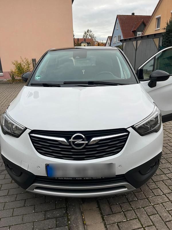Weiß Gebraucht 2019 Opel Crossland X SUV | 11.000 € - Bild 1/4