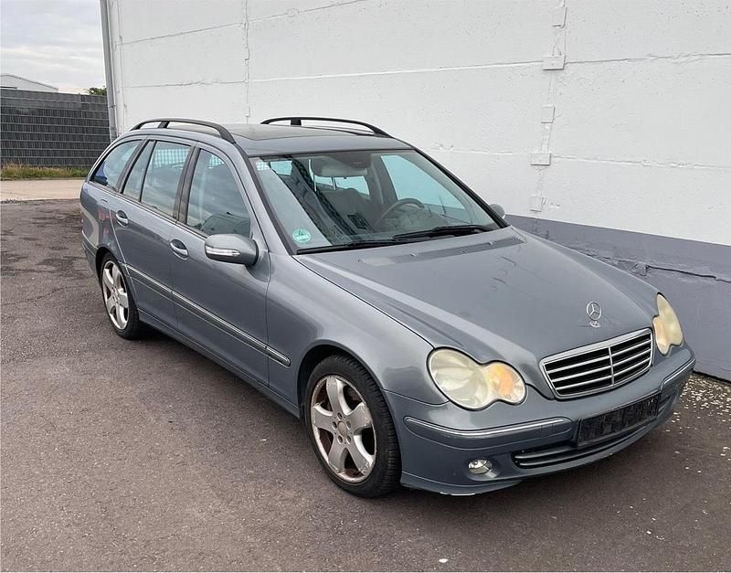 Andere farben Gebraucht 2005 Mercedes C230 Kombi | 1.200 € (Superpreis) - Bild 1/4