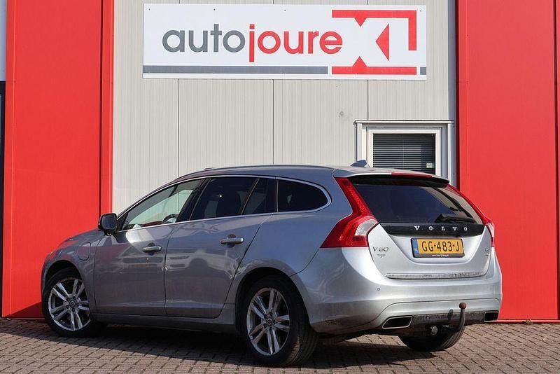 Gebraucht Volvo V60 215 PS (158 kW) 2013 Grau Kombi