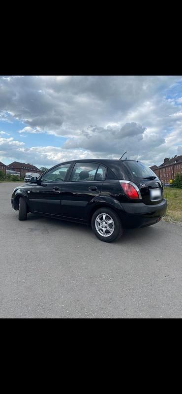 Gebraucht Kia Rio 2008 Kleinwagen