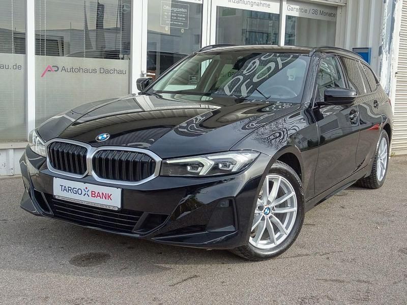 Gebraucht BMW 320 Sport Line 190 PS (139 kW) 2022 Schwarz Kombi