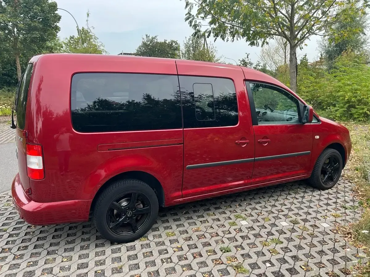 Gebraucht VW Caddy Maxi 140 PS (102 kW) 2008 Rot Van / Kleinbus