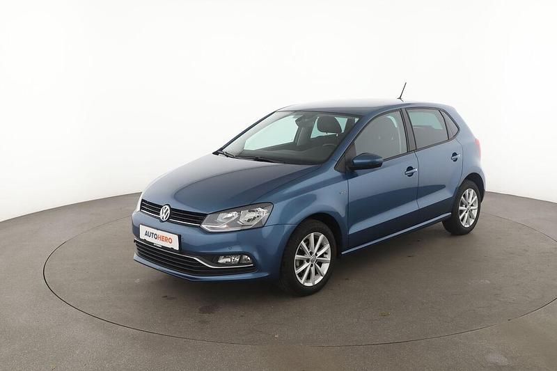 Blau Gebraucht 2015 VW Polo LOUNGE Limousine | 10.380 € (Fairer Preis) - Bild 1/3