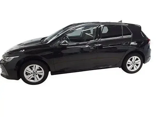 Gebraucht VW Golf VIII Life 116 PS (85 kW) 2025 Schwarz Limousine