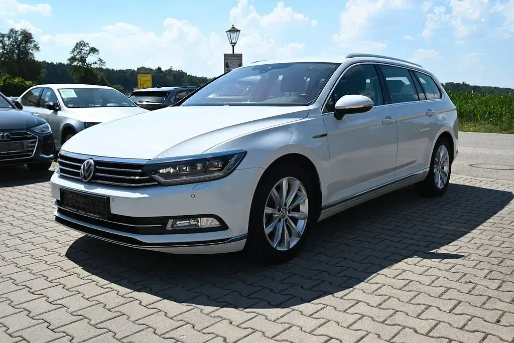 Gebraucht VW Passat Highline 190 PS (139 kW) 2015 Weiß Kombi