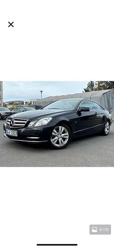 Gebraucht Mercedes E250 Avantgarde 204 PS (150 kW) 2012 Schwarz Coupé