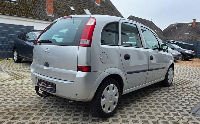 Gebraucht Opel Meriva Enjoy 87 PS (63 kW) 2004 Silber Van / Kleinbus