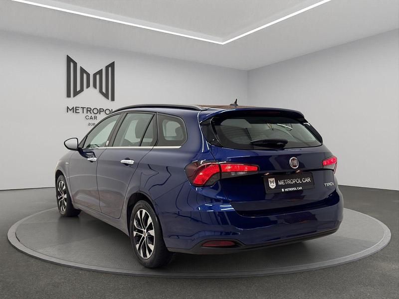 Gebraucht Fiat Tipo Mirror 120 PS (88 kW) 2019 Blau Kombi