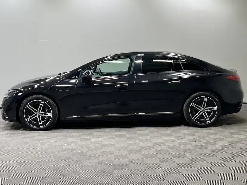 Gebraucht Mercedes EQE300 Premium 244 kW (333 PS) 2025 Schwarz Limousine