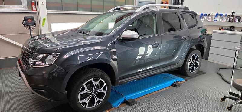 Gebraucht Dacia Duster 114 PS (83 kW) 2019 Grau SUV