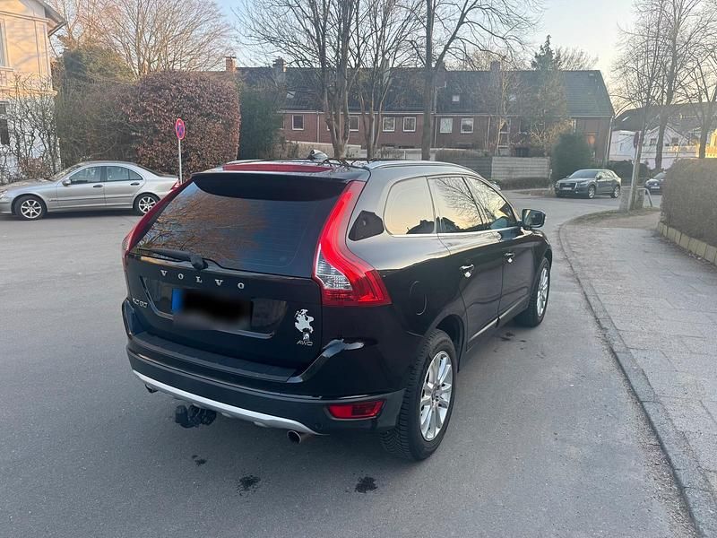 Gebraucht Volvo XC60 163 PS (119 kW) 2009 Schwarz SUV