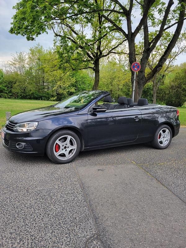Usata VW Eos 122 CV (89 kW) 2013 Nero Cabrio