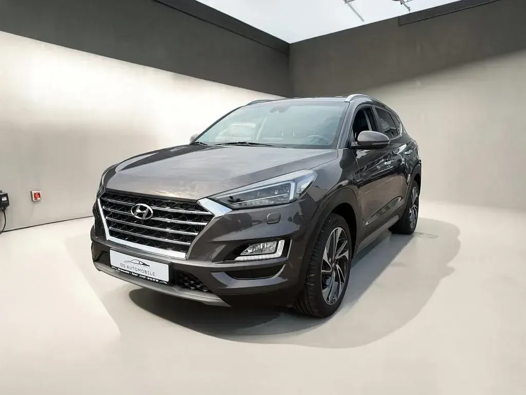 Gebraucht Hyundai Tucson Premium 177 PS (130 kW) 2019 Grau SUV