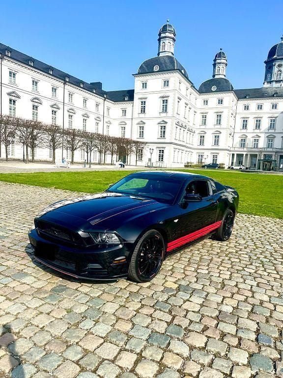 Gebraucht Ford Mustang 309 PS (227 kW) 2013 Schwarz Coupé