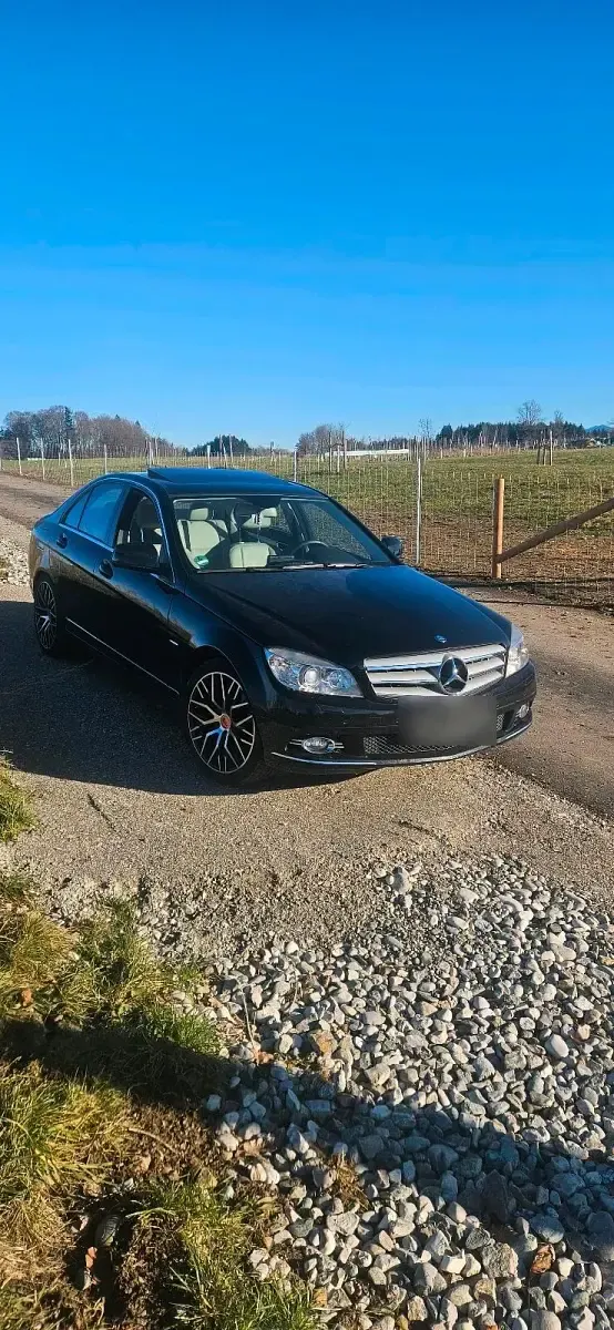 Gebraucht Mercedes C350 272 PS (200 kW) 2009 Schwarz Limousine
