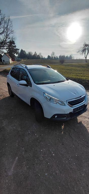Gebraucht Peugeot 2008 Access 82 PS (60 kW) 2013 Weiß SUV