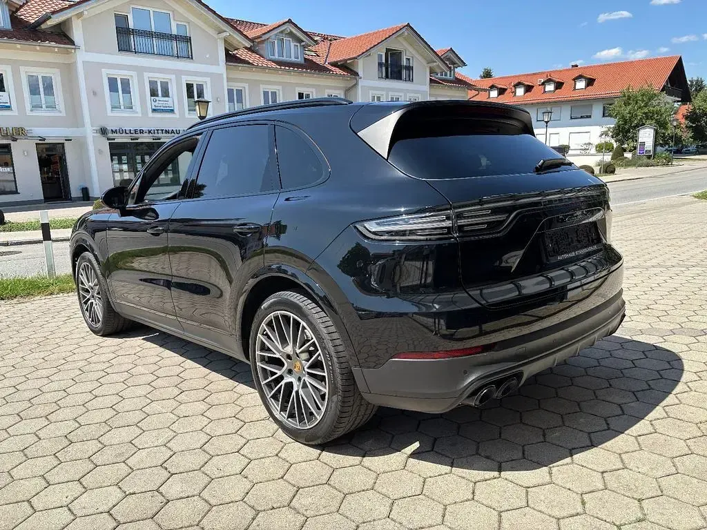 Gebraucht Porsche Cayenne S Platinum Edition 441 PS (324 kW) 2022 Schwarz SUV