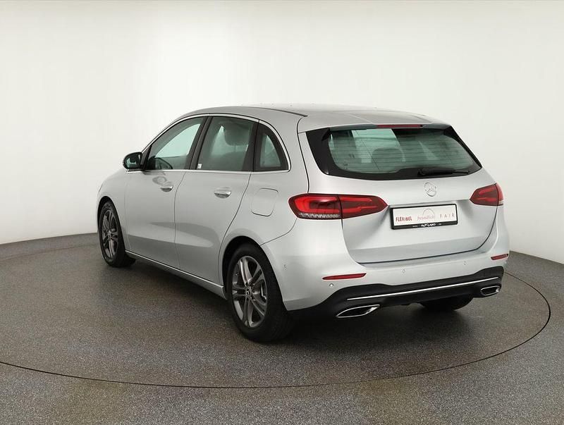 Gebraucht Mercedes B220 Progressive 190 PS (139 kW) 2019 Iridium silber metallic Van / Kleinbus