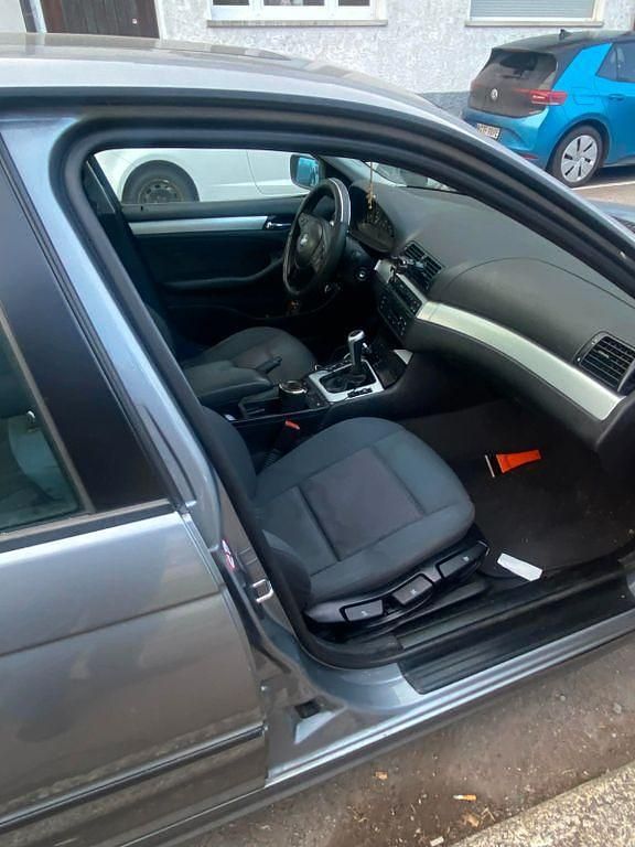 Gebraucht BMW 316 116 PS (85 kW) 2004 Grau Limousine