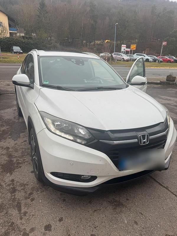 Weiß Gebraucht 2016 Honda HR-V SUV | 13.000 € (Teuer) - Bild 1/4