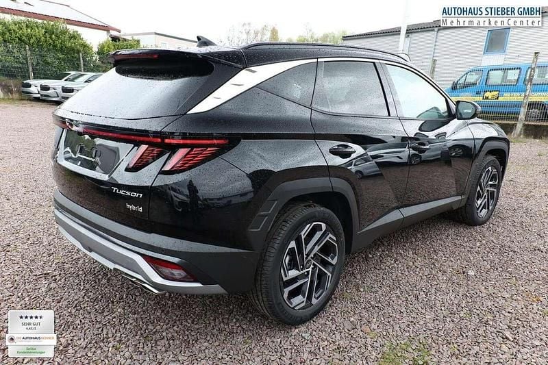 Neu Hyundai Tucson 239 PS (175 kW) 2025 Abyss black mineralef... SUV