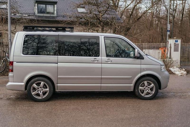 Gebraucht VW Multivan Highline 174 PS (127 kW) 2007 Silber Van / Kleinbus