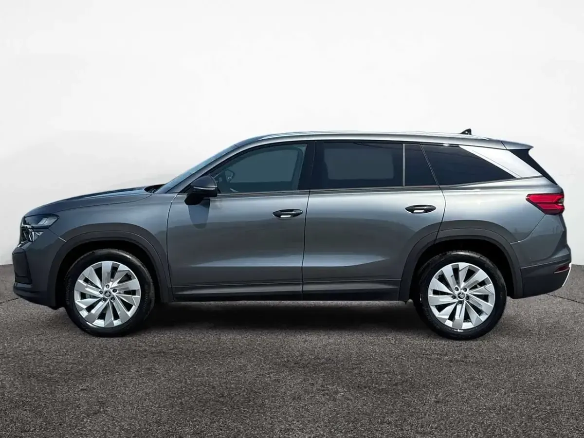 Neu Skoda Kodiaq Selection 150 PS (110 kW) 2026 Graphitegrau SUV