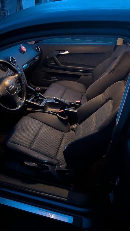 Gebraucht Audi A3 150 PS (110 kW) 2003 Blau Kleinwagen