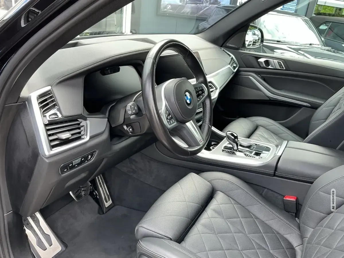 Gebraucht BMW X5 M Sport Line 286 PS (210 kW) 2023 Schwarz metallic SUV